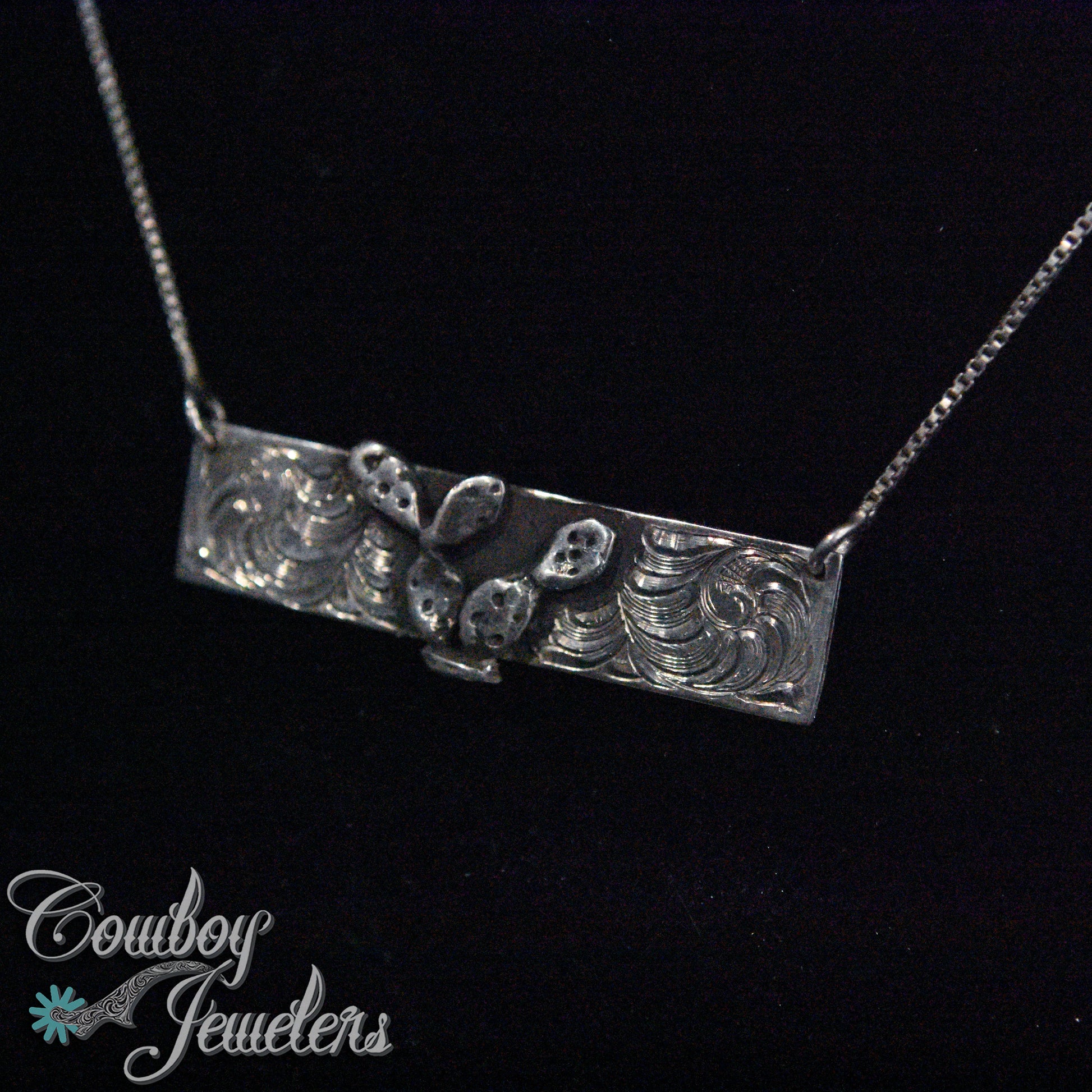 207 -  Cactus bar necklace