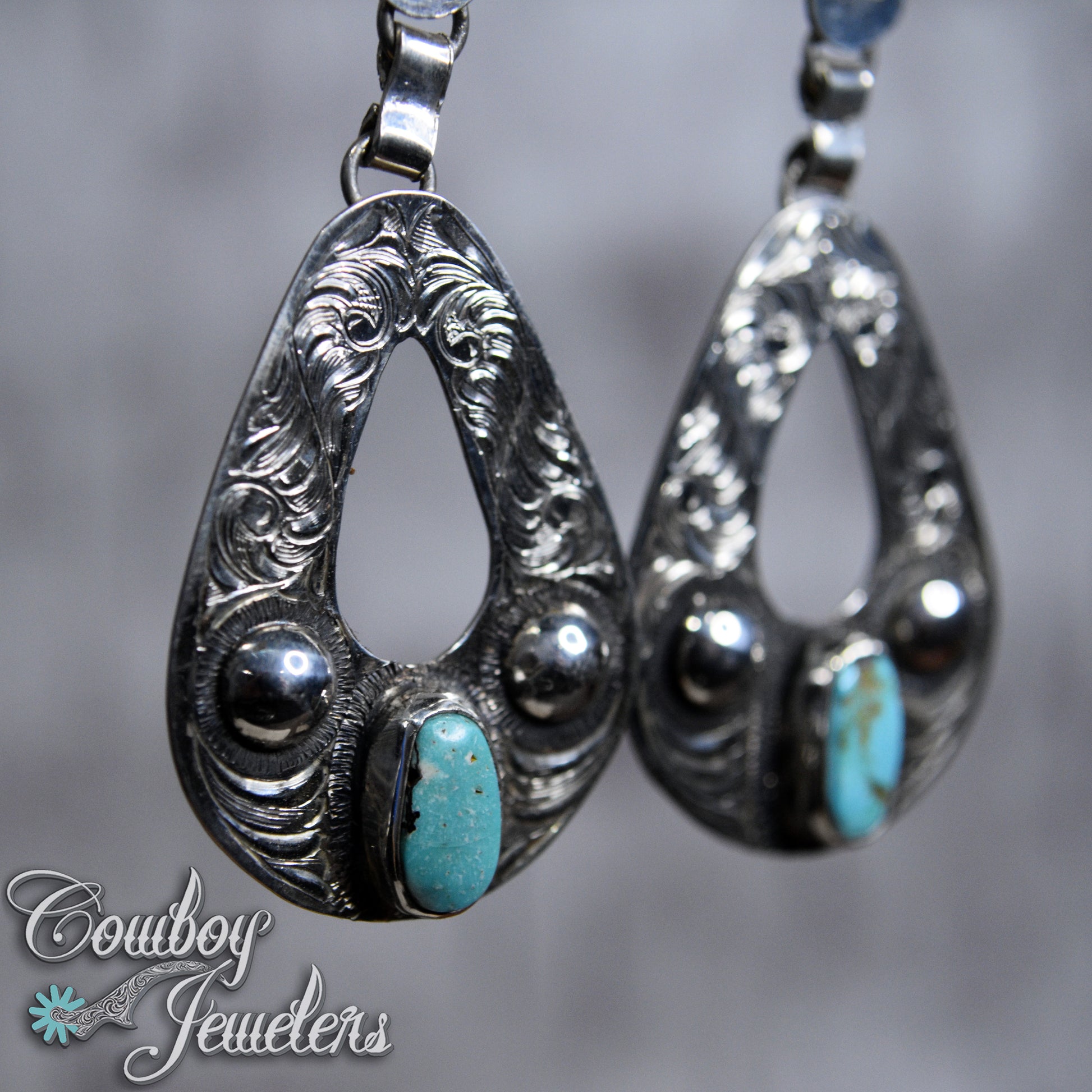 100 - Western turquoise earrings